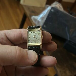 Exquisite Vintage 1948 Man’s HAMILTON ASHLEY Manual Winding
